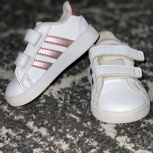 Adias infant